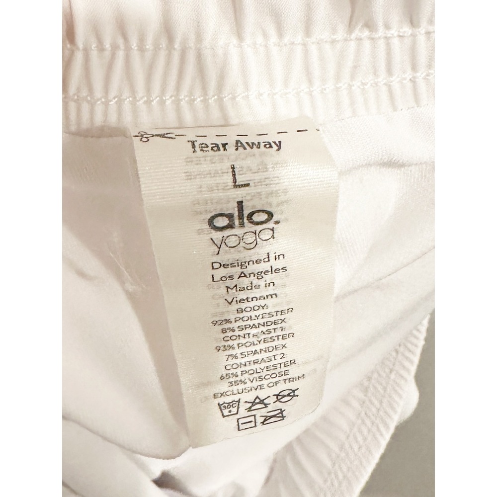 Alo Yoga Men's 7" Unity 2-In-1 Short in White Size Large - Picture 15 of 16